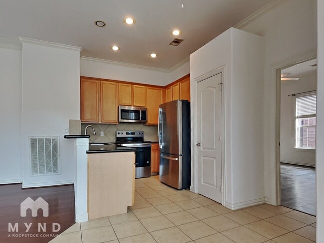 3412 Honsinger St in Houston, TX - Foto de edificio - Building Photo