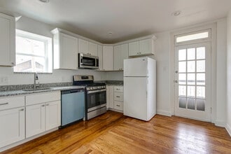 4019 Dover Pl, Unit 2nd floor in St. Louis, MO - Building Photo - Building Photo
