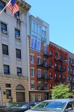 234 W 20th St in New York, NY - Foto de edificio - Building Photo