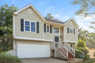 2327 Wavetree Ln NW in Acworth, GA - Building Photo - Building Photo