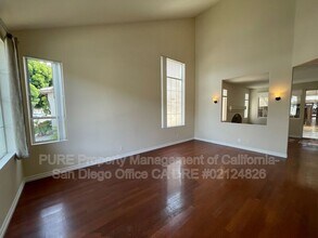 2203 Willow Creek Cir in Chula Vista, CA - Building Photo - Building Photo