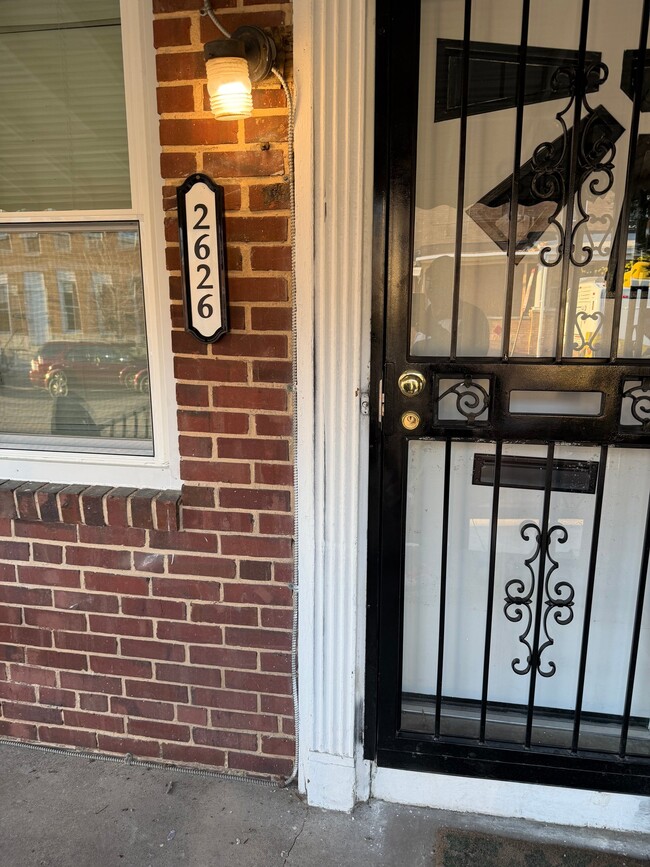 2626 E Preston St in Baltimore, MD - Foto de edificio - Building Photo