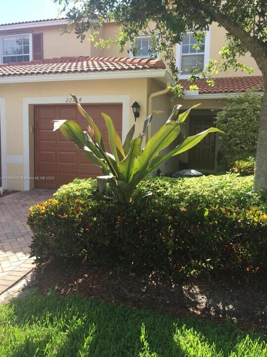 22182 Majestic Woods Way in Boca Raton, FL - Building Photo