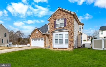 8920 Flour Ct in Waldorf, MD - Foto de edificio - Building Photo