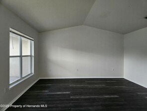 10423 Chalmer St in Spring Hill, FL - Building Photo - Building Photo