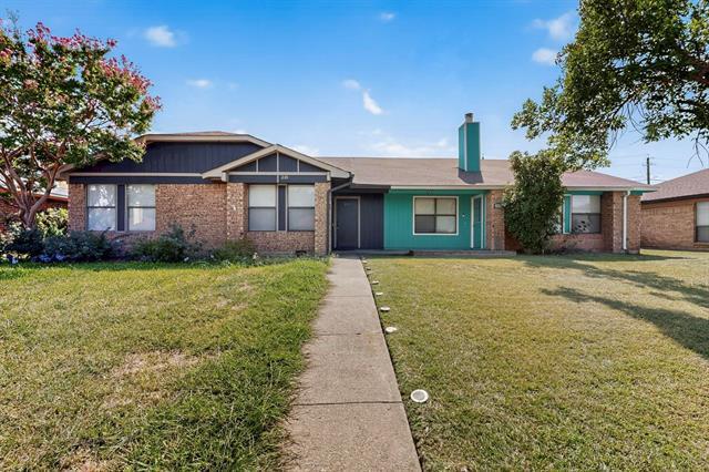 310 E Amberway Ln in Garland, TX - Building Photo - Building Photo