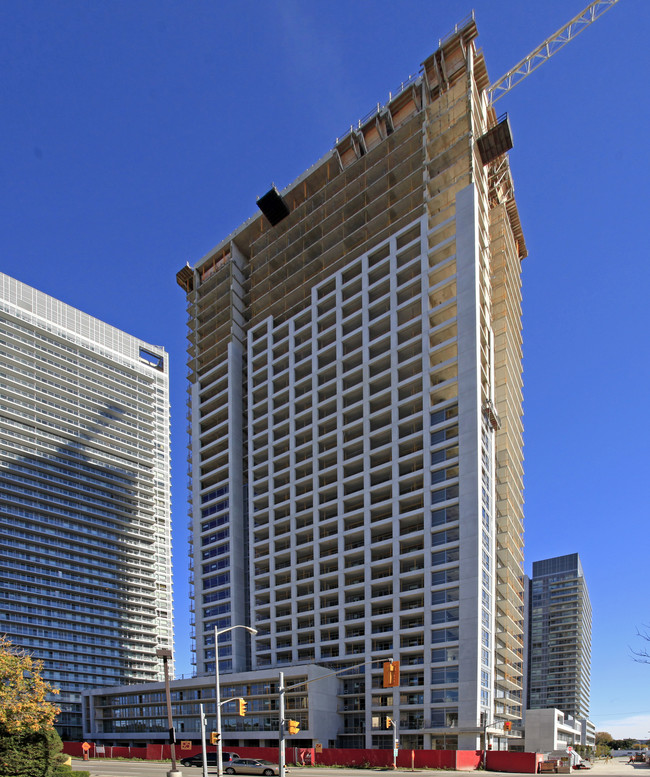 Yorkland at Heron's Hill in Toronto, ON - Building Photo - Building Photo