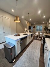 1331 Breezy St SE in Atlanta, GA - Building Photo - Building Photo
