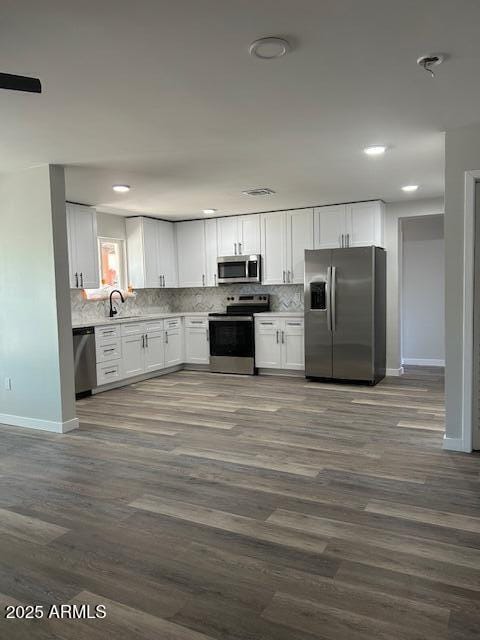 property at 3915 E Earll Dr