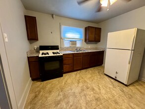 302 N Colorado Ave in Indianapolis, IN - Building Photo - Building Photo
