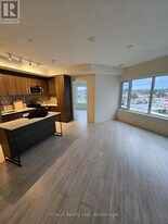 8020 Derry Rd in Milton, ON - Building Photo