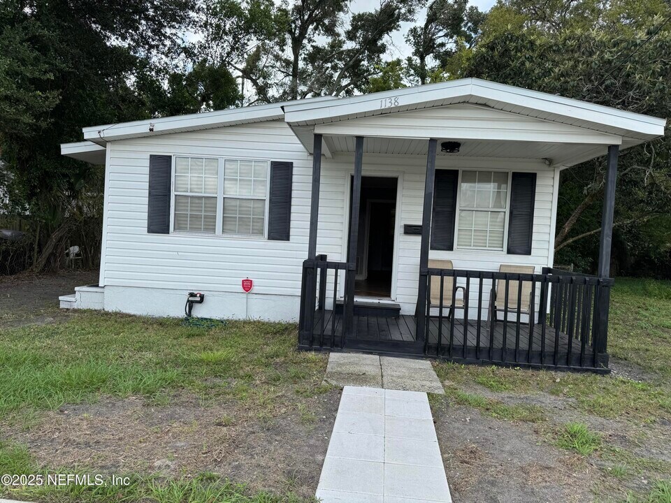 1138 E 19th St in Jacksonville, FL - Building Photo