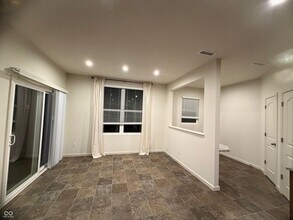 15545 Westmoor Ave in Noblesville, IN - Building Photo - Building Photo