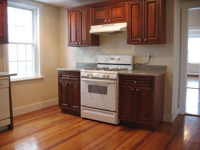 835 Fellsway, Unit 1