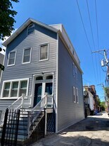 1214 W Nelson St, Unit 1 in Chicago, IL - Building Photo