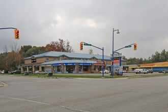 945 Innisfil Beach Rd in Innisfil, ON - Building Photo - Building Photo