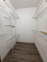 718 SE 12th Ter in Homestead, FL - Building Photo - Building Photo