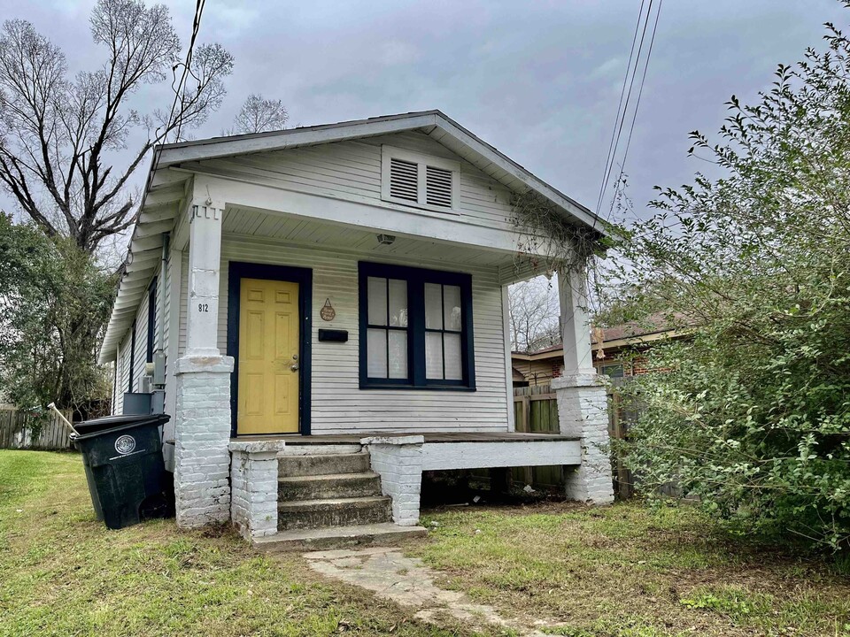 812 S 16th St in Baton Rouge, LA - Building Photo