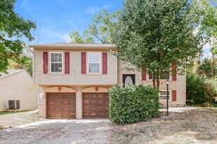 3712 Owster Ln in Indianapolis, IN - Building Photo