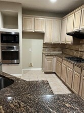 723 Wheelhouse Dr in Stafford, TX - Building Photo - Building Photo