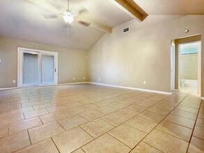 7126 Bart Hollow in San Antonio, TX - Building Photo - Building Photo