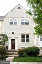 9 Polk Ct in North Potomac, MD - Building Photo
