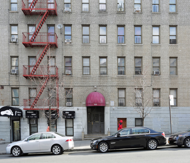 15 E 208th in Bronx, NY - Building Photo - Building Photo