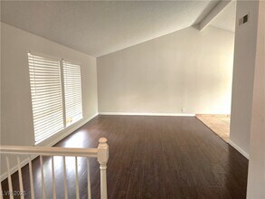 4045 S Spitze Dr in Las Vegas, NV - Building Photo - Building Photo