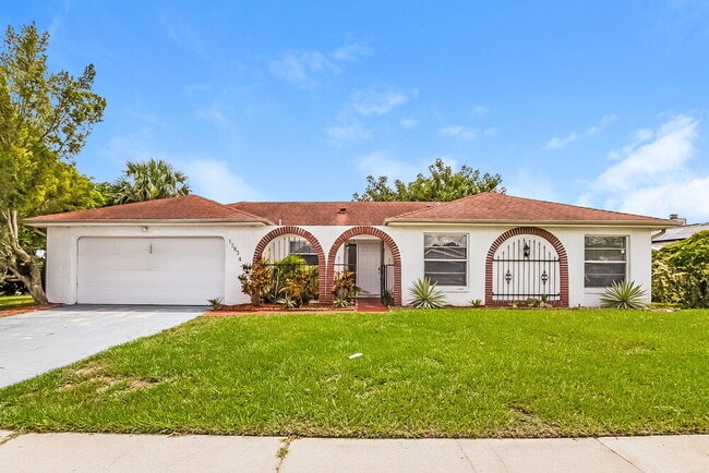 property at 12834 Illinois Woods Ln
