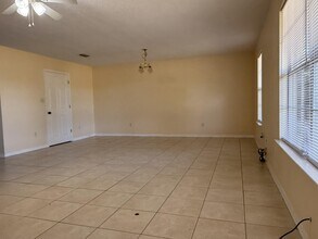 12341 US-90 in Holt, FL - Building Photo - Building Photo