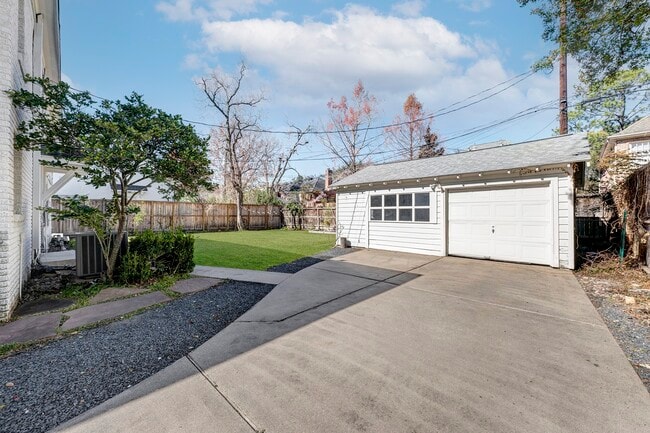 property at 3008 Amherst St