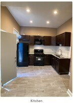 1950 Clarence St, Unit 2 in Philadelphia, PA - Building Photo