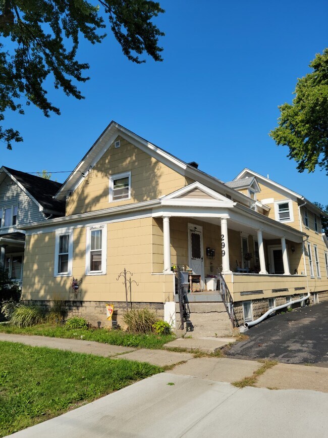 299 Bryant St Rentals in North Tonawanda, NY