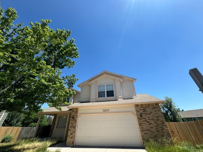 5625 Flag Way