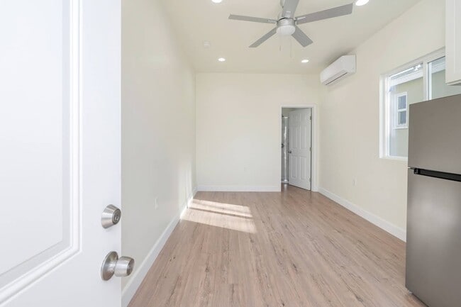 418 Lincoln Ave in Bakersfield, CA - Building Photo - Building Photo