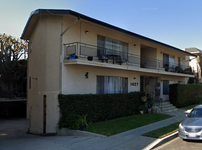 01427AM in Los Angeles, CA - Building Photo - Building Photo