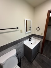 1828 S 63rd St in West Allis, WI - Foto de edificio - Building Photo