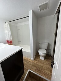 2711 Inverness Blvd photo'