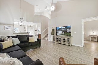 1730 Cross Pines Dr in Orange Park, FL - Building Photo - Building Photo