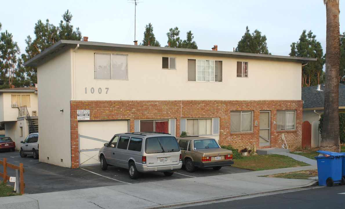 1007 Leigh Ave in San Jose, CA - Building Photo