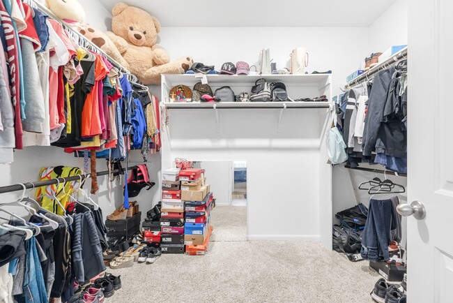 property at 5006 Sunway Dr