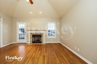 3350 Sunny Slope Dr in Clarksville, TN - Foto de edificio - Building Photo