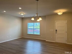 913 Robbie Jackson Ln in Fuquay Varina, NC - Building Photo - Building Photo