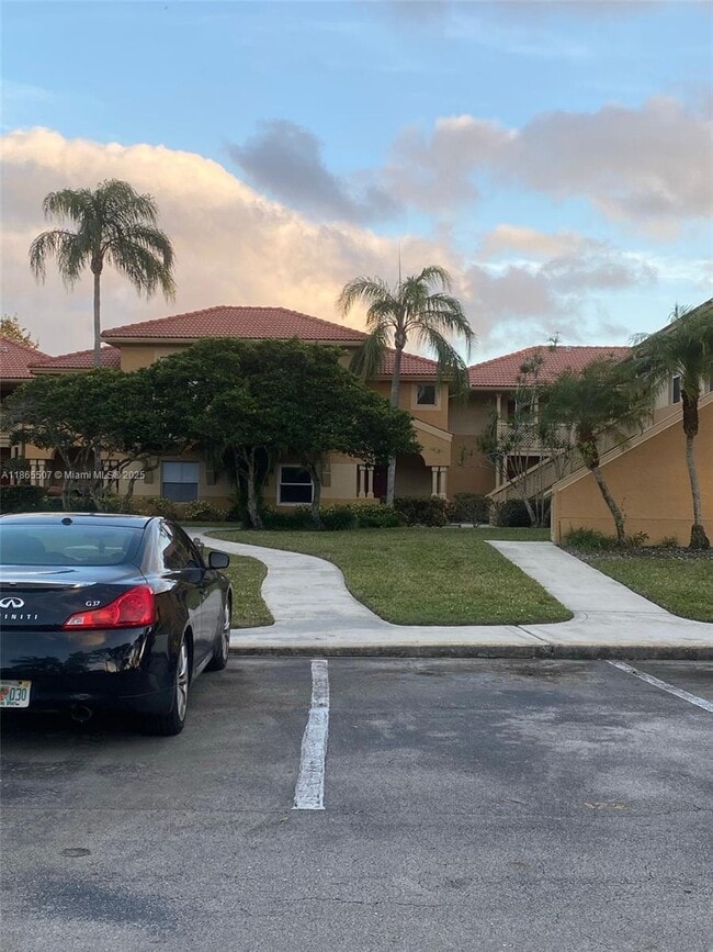 property at 4847 Via Palm Lakes