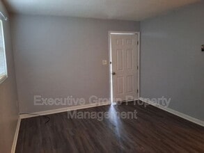 1140 Evelyn Dr in Radcliff, KY - Building Photo - Building Photo