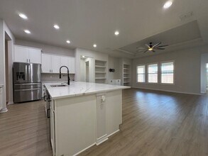 2609 Las Estrellas St in Corpus Christi, TX - Building Photo - Building Photo