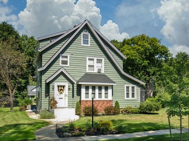 property at 653 Winona Blvd