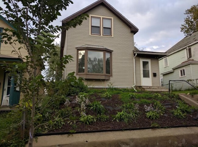 property at 959 Euclid St
