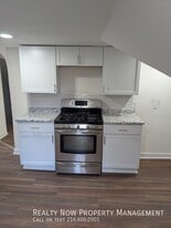 7501 Berry Ave in Cleveland, OH - Building Photo