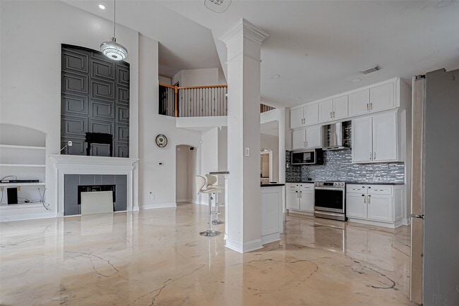 5014 Mornington Dr